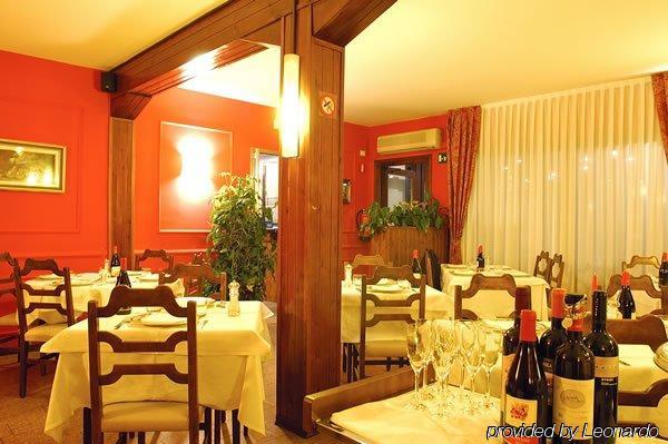 Hotel Due Ragni Villorba Restaurante foto